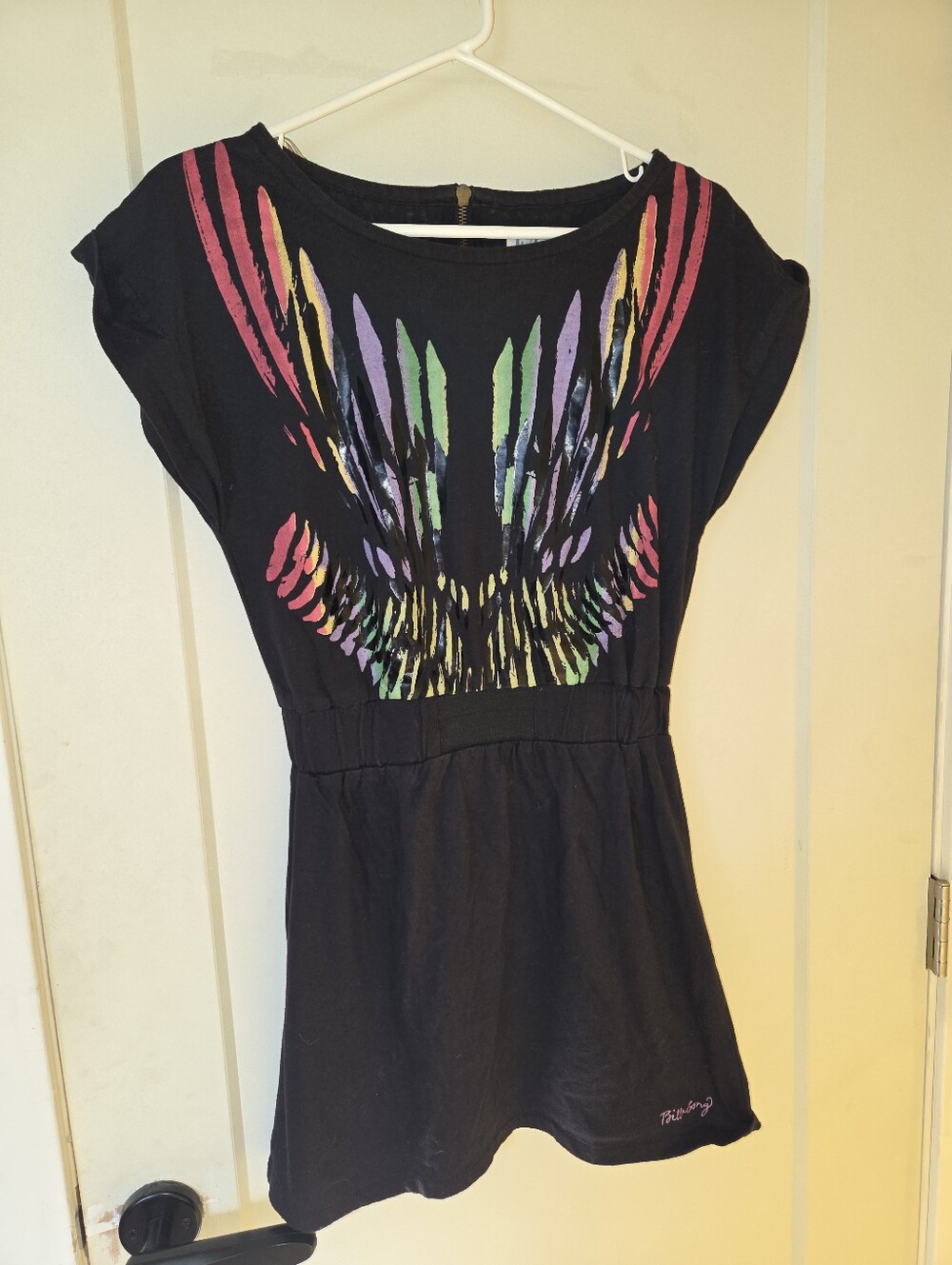 Black Graphic Short-Sleeve Waist-Defined Top - Multicolor Print